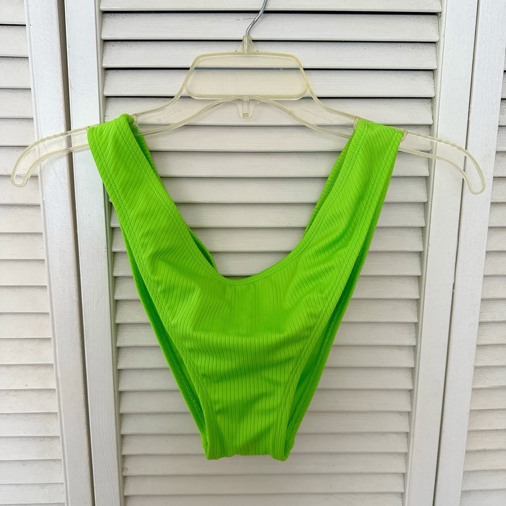 Wild Fable neon green swim bottom